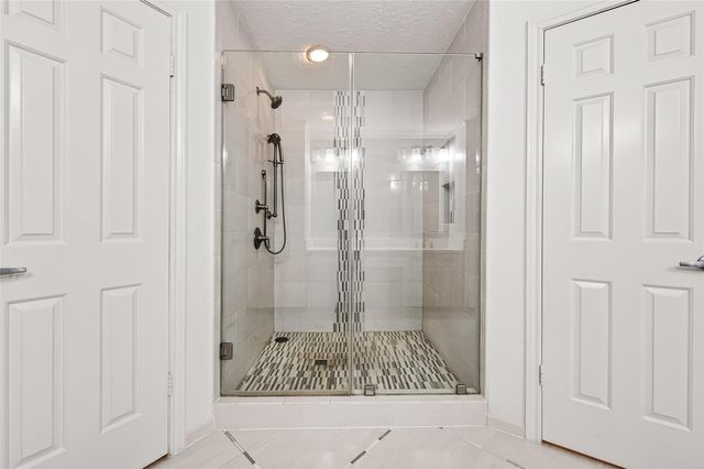 16606 Brenton Oaks Drive, Spring, TX 77379