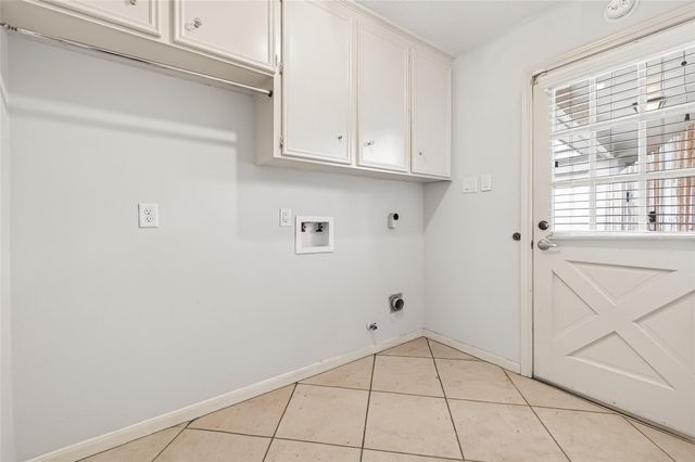 16606 Brenton Oaks Drive, Spring, TX 77379