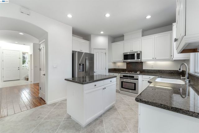 6751 Aberdale Cir, San Ramon, CA 94582