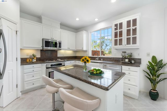 6751 Aberdale Cir, San Ramon, CA 94582