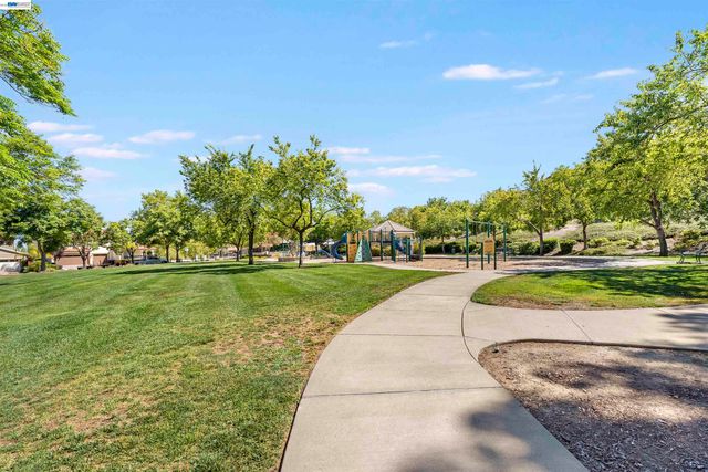 6751 Aberdale Cir, San Ramon, CA 94582