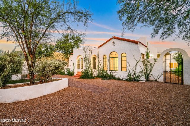 2210 E 6th Street, Tucson, AZ 85719