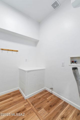 2210 E 6th Street, Tucson, AZ 85719