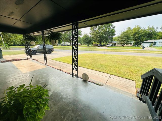 1929 Haskell Boulevard, Muskogee, OK 74403