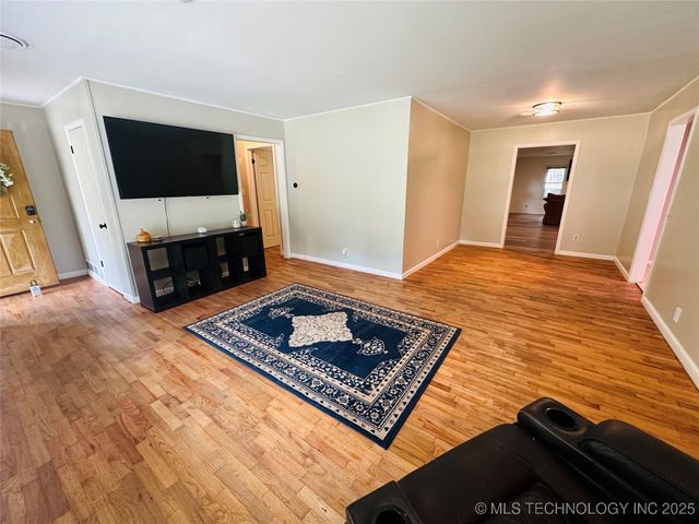 1929 Haskell Boulevard, Muskogee, OK 74403