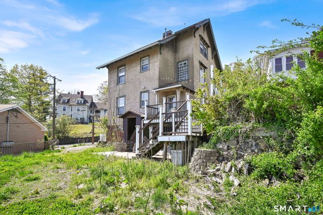 214 Pine Street, Waterbury, CT 06710