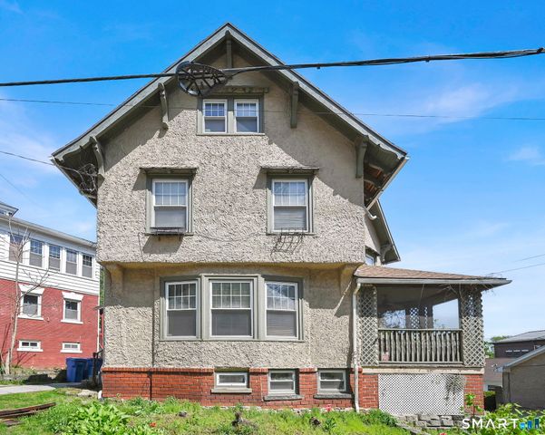 214 Pine Street, Waterbury, CT 06710