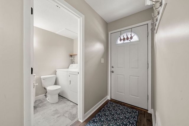 5 Liberty Rd 5, Bridgewater, MA 02324