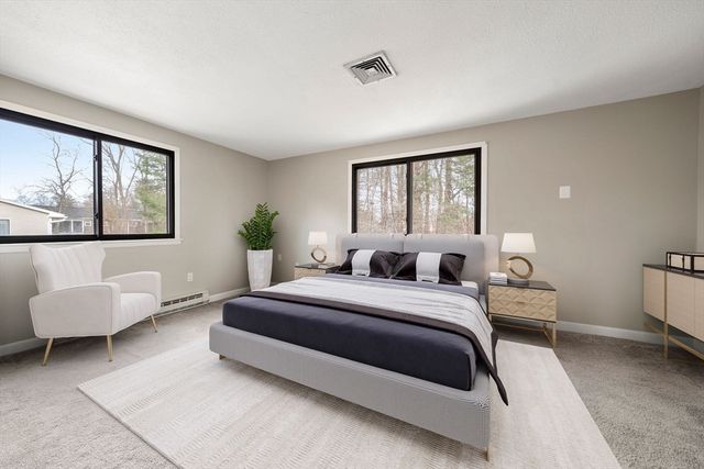 5 Liberty Rd 5, Bridgewater, MA 02324