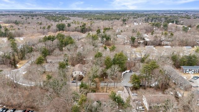 5 Liberty Rd 5, Bridgewater, MA 02324