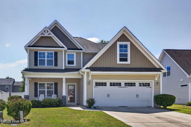 108 Periwinkle Street, Saint Helena, NC 28425