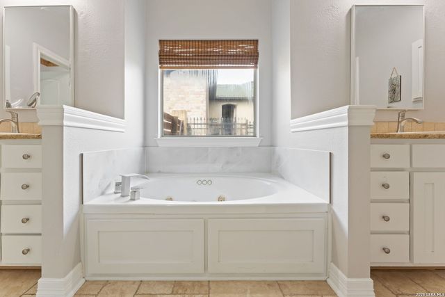 1926 Slumber Pass, San Antonio, TX 78260