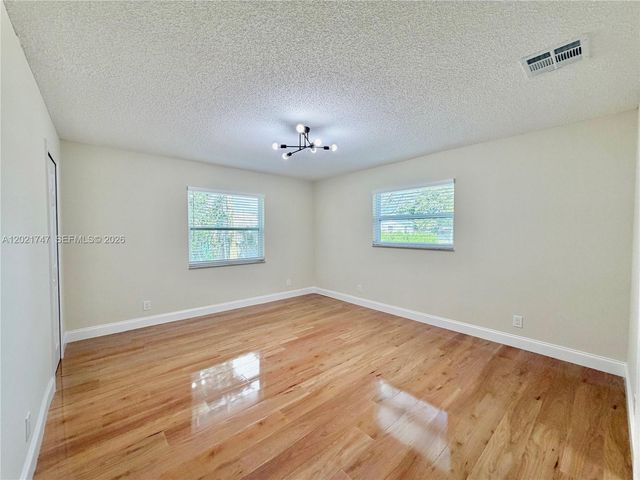 1555 NW 6th Avenue, Pompano Beach, FL 33060