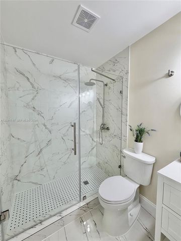 1555 NW 6th Avenue, Pompano Beach, FL 33060