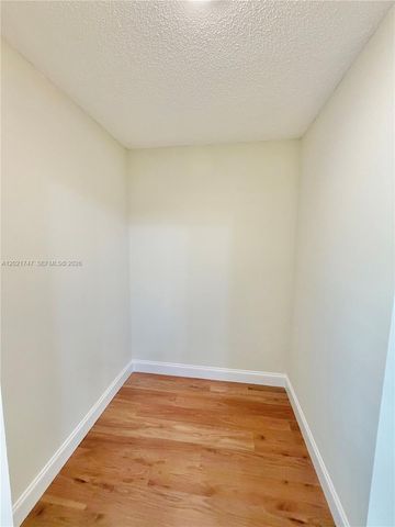 1555 NW 6th Avenue, Pompano Beach, FL 33060