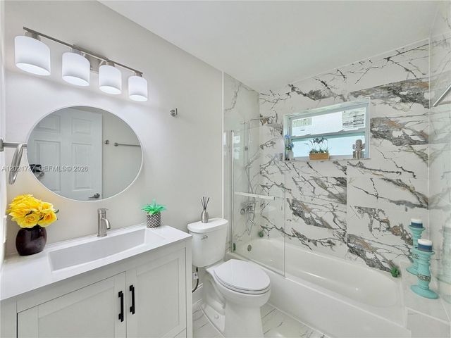 1555 NW 6th Avenue, Pompano Beach, FL 33060
