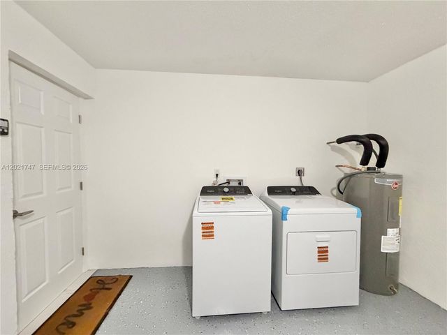 1555 NW 6th Avenue, Pompano Beach, FL 33060