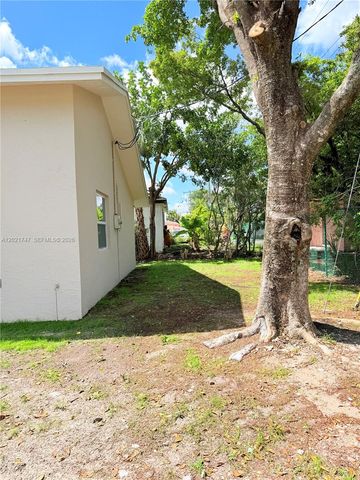 1555 NW 6th Avenue, Pompano Beach, FL 33060