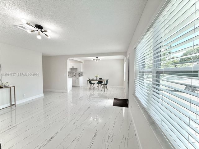 1555 NW 6th Avenue, Pompano Beach, FL 33060