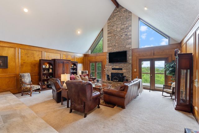 1360 Stanley Russ Rd, Conway, AR 72034