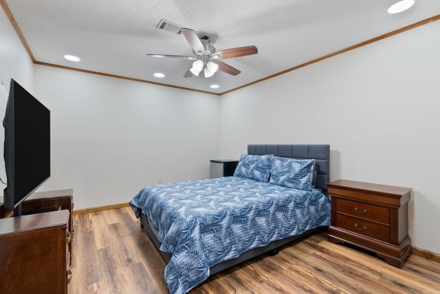 1360 Stanley Russ Rd, Conway, AR 72034