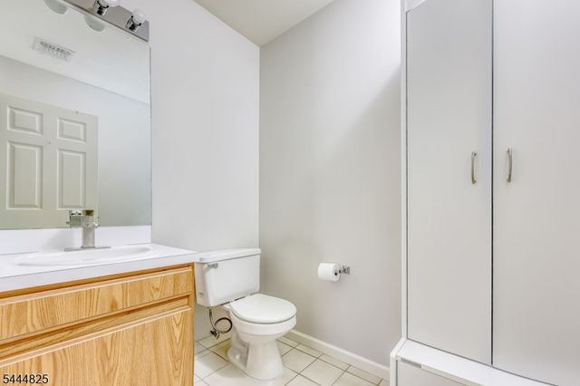 158 Falcon Ridge Way 158, Hamburg Boro, NJ 07419