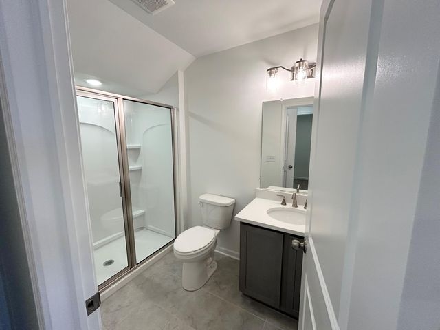 2776 Bristol Ridge Drive 37, Ann Arbor, MI 48105