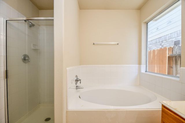13979 Maximos Dr, Houston, TX 77083