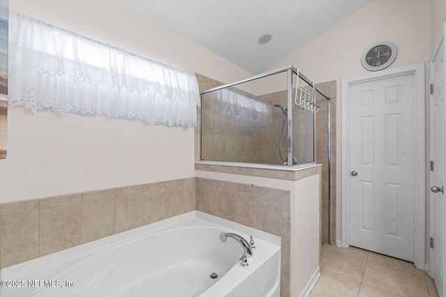 96017 GRAYLON Drive, Yulee, FL 32097