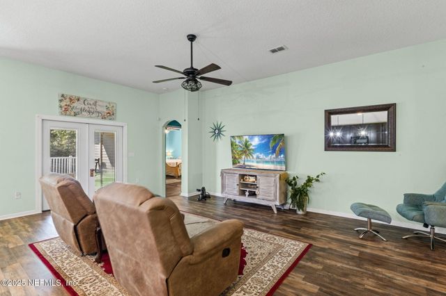 96017 GRAYLON Drive, Yulee, FL 32097