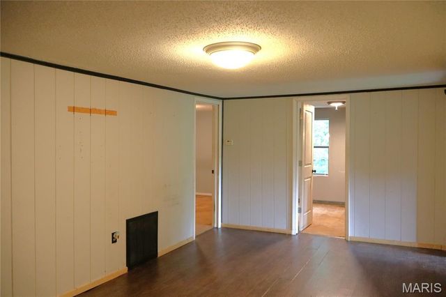 16638 Delmo Road, Essex, MO 63846