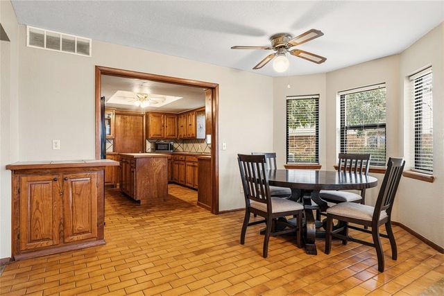 11600 Footmans Court, Yukon, OK 73099