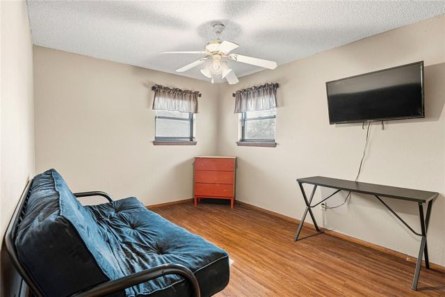 11600 Footmans Court, Yukon, OK 73099