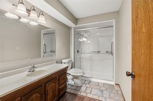 11600 Footmans Court, Yukon, OK 73099