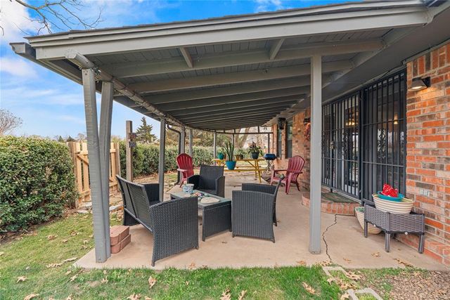 11600 Footmans Court, Yukon, OK 73099