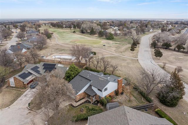 11600 Footmans Court, Yukon, OK 73099