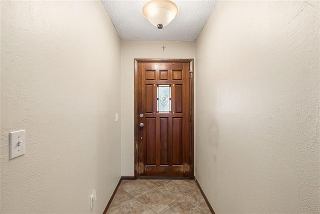 11600 Footmans Court, Yukon, OK 73099