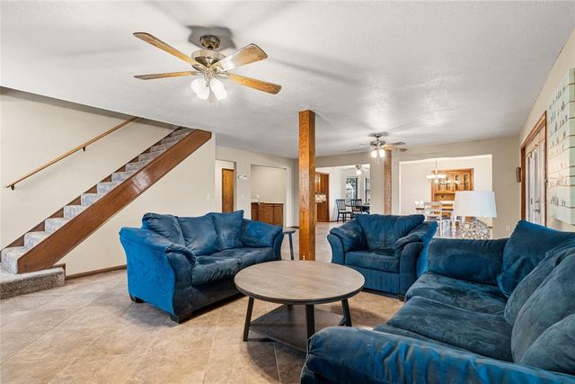 11600 Footmans Court, Yukon, OK 73099