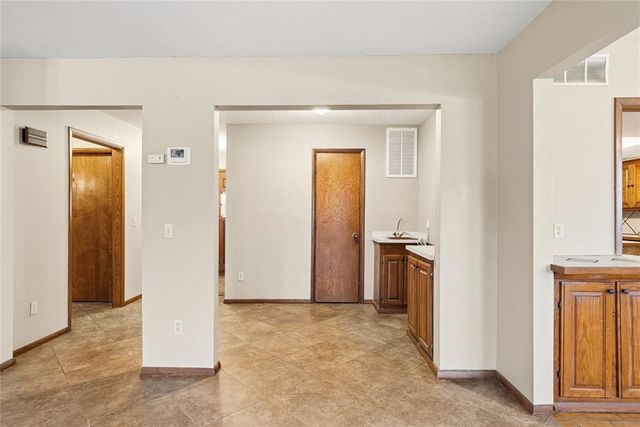 11600 Footmans Court, Yukon, OK 73099