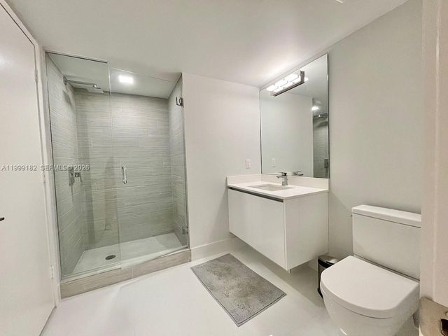 330 Sunny Isles Blvd 5-905, Sunny Isles Beach, FL 33160