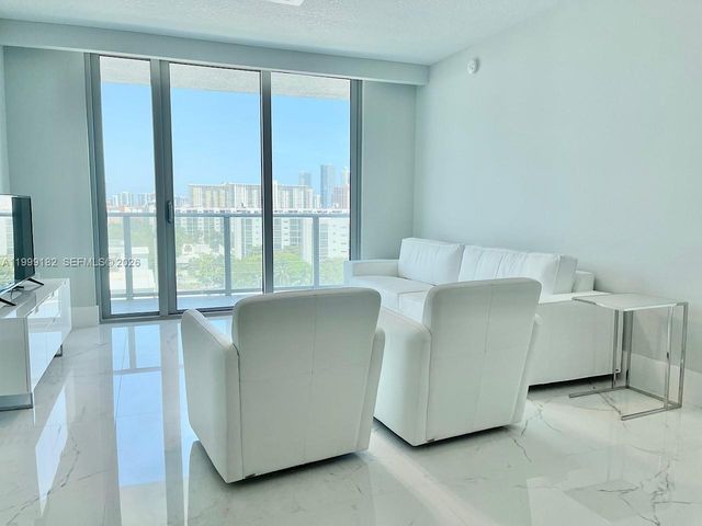 330 Sunny Isles Blvd 5-905, Sunny Isles Beach, FL 33160