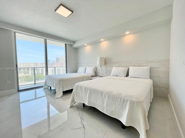 330 Sunny Isles Blvd 5-905, Sunny Isles Beach, FL 33160