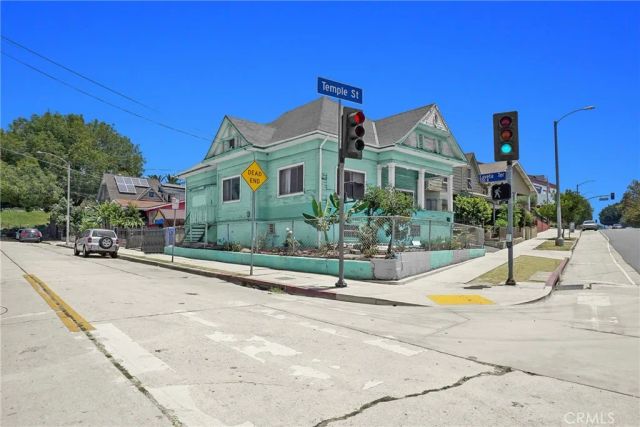 1465 W Temple Street, Los Angeles, CA 90026
