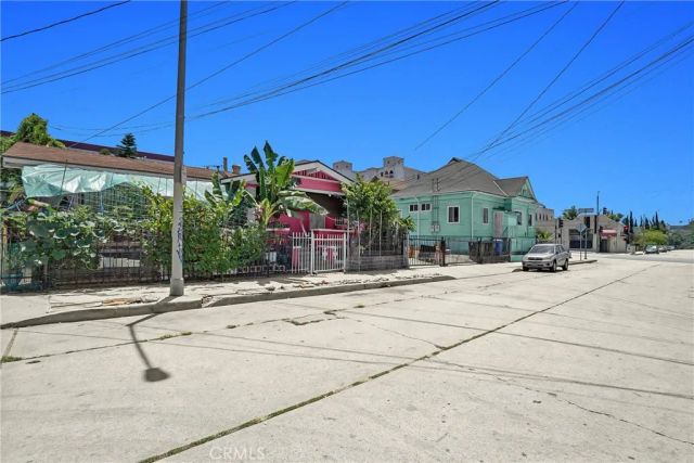 1465 W Temple Street, Los Angeles, CA 90026