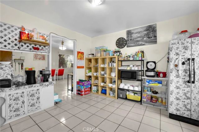 1465 W Temple Street, Los Angeles, CA 90026