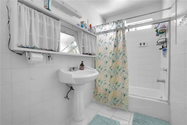 1465 W Temple Street, Los Angeles, CA 90026
