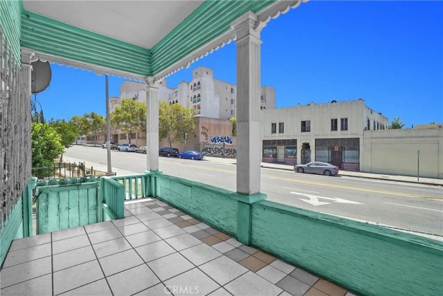 1465 W Temple Street, Los Angeles, CA 90026