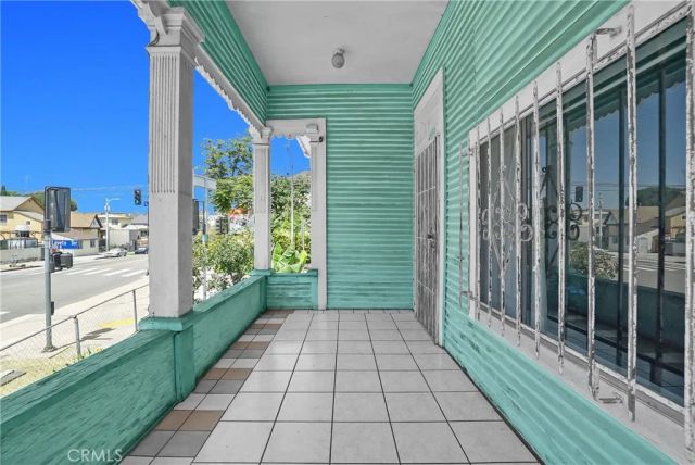 1465 W Temple Street, Los Angeles, CA 90026