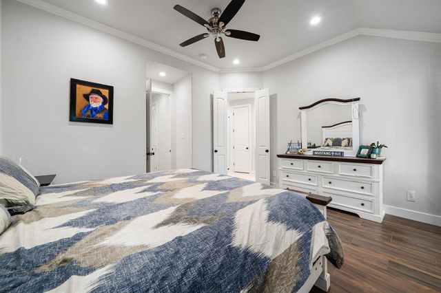 91 Hillsborough Drive, Huntsville, TX 77340