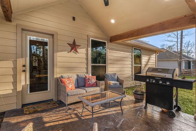 91 Hillsborough Drive, Huntsville, TX 77340